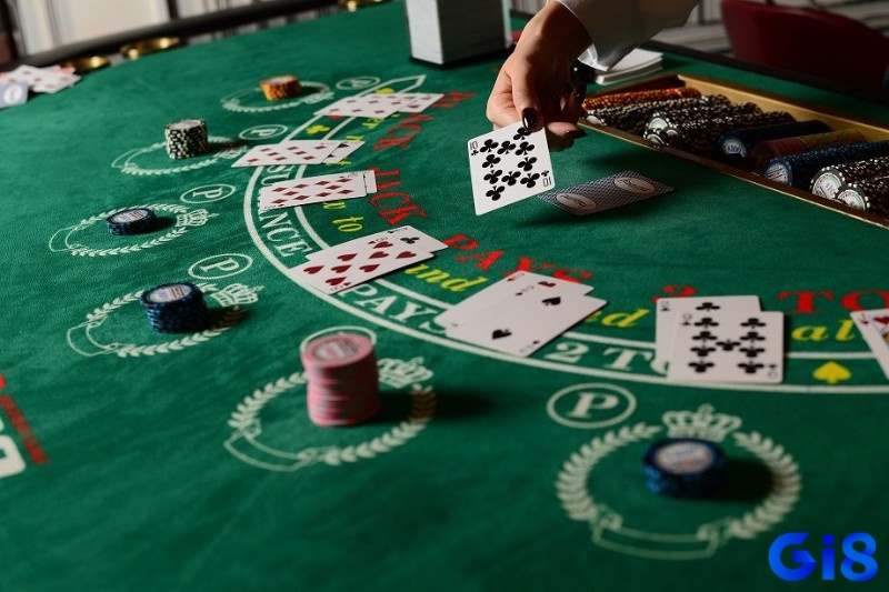 Học hỏi không ngừng và luyện tập kỹ năng là bí quyết then chốt giúp người chơi baccarat tiến bộ và tự tin hơn qua từng ván.