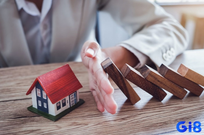 Những rủi ro lớn như tài chính, pháp lý, thị trường hay đánh giá sai tiềm năng đều có thể ảnh hưởng đến Golden Land.