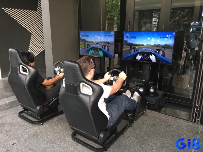 Trang bị và chi phí linh hoạt khi chơi game mô phỏng lái xe online theo nhu cầu của từng game thủ.