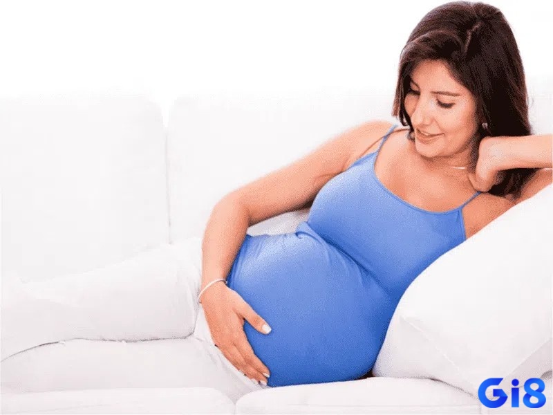 Mơ thấy phụ nữ mang thai là điềm báo về một sự khởi đầu may mắn với người nằm mơ