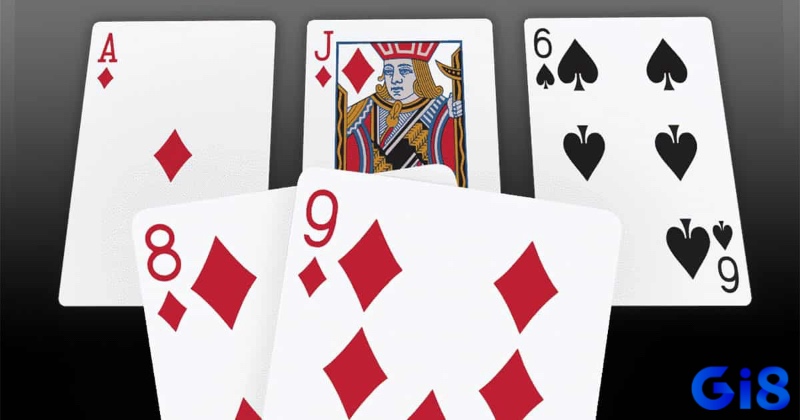 Sau Flop, cách tính xác suất poker là nhân số “outs” với 4 để ước lượng tỷ lệ cải thiện bài.
